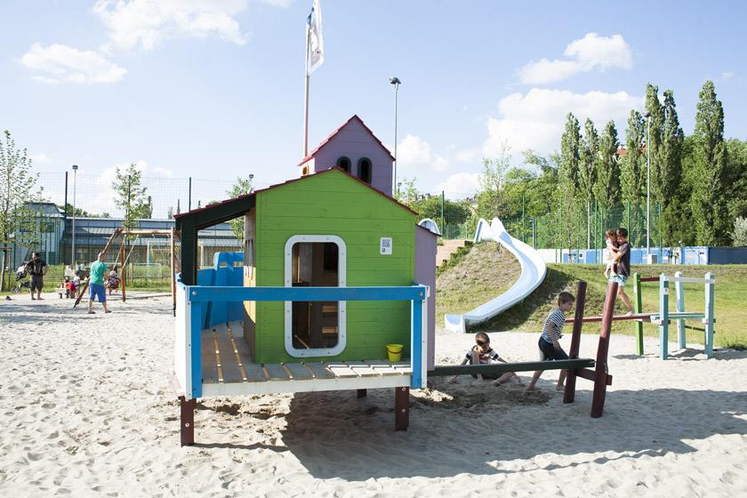 Hullám Csónakház melletti játszótér – Pesterzsébet, Vízisport utca