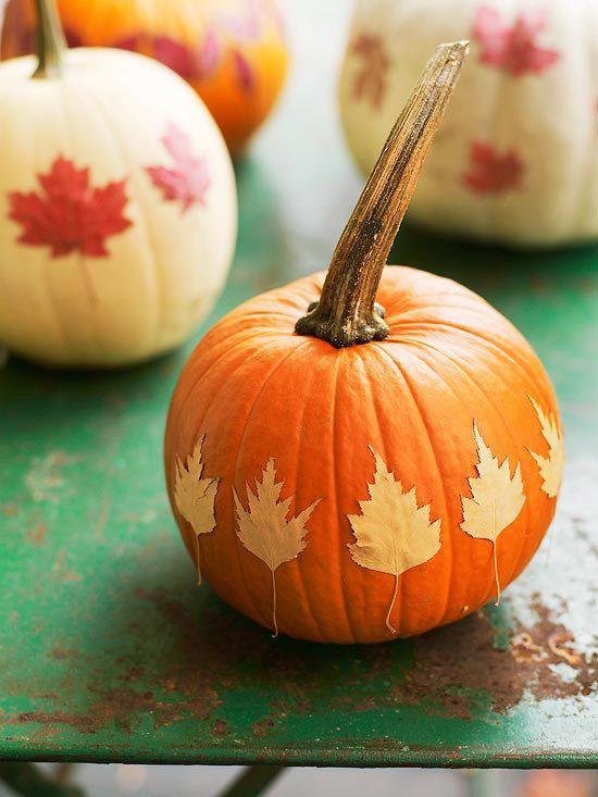12 őszi kreatív ötlet gyerekeknek – Ilyen szuper hétköznapi tárgyak készülhetnek színes őszi falevelekből! Készítsétek el a gyerekkel közösen!