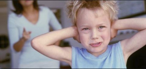 “A gyereknek ismernie kell a határokat, tudnia kell, hogy mi az elutasítás és az ellenállás”! - állítja egy svéd pszichiáter