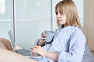 Egy generáció szalagavató, ballagás és fiatalkori élmények nélkül – mit veszítenek a fiatalok a járvány alatt?