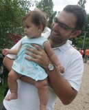 A következő kép nem jeleníthető meg, mert hibákat tartalmaz: „https://www.koloknet.hu/files/289_apuka_cikkbe.jpg”.